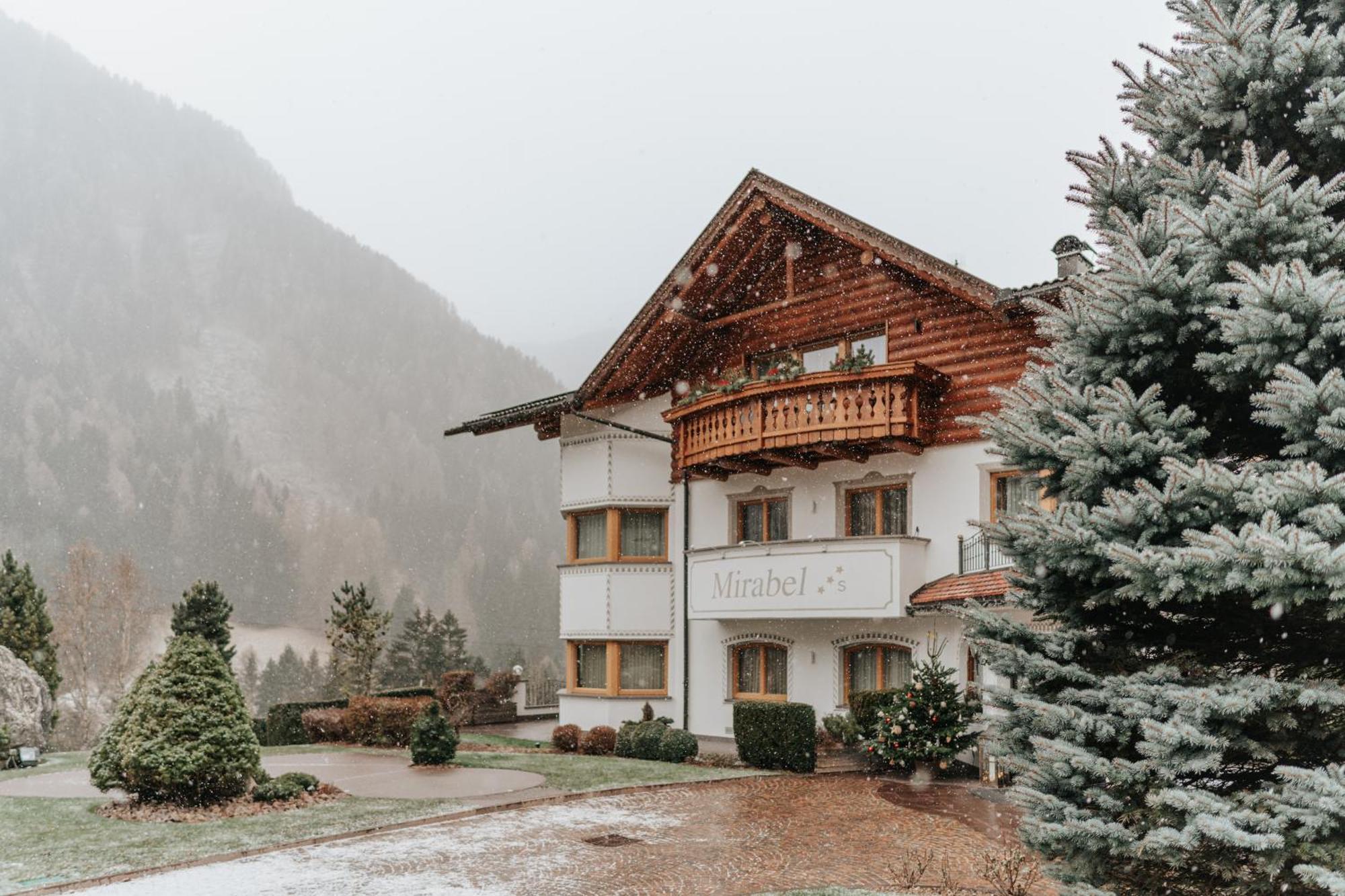 B&B Hotel Mirabel Ortisei Esterno foto