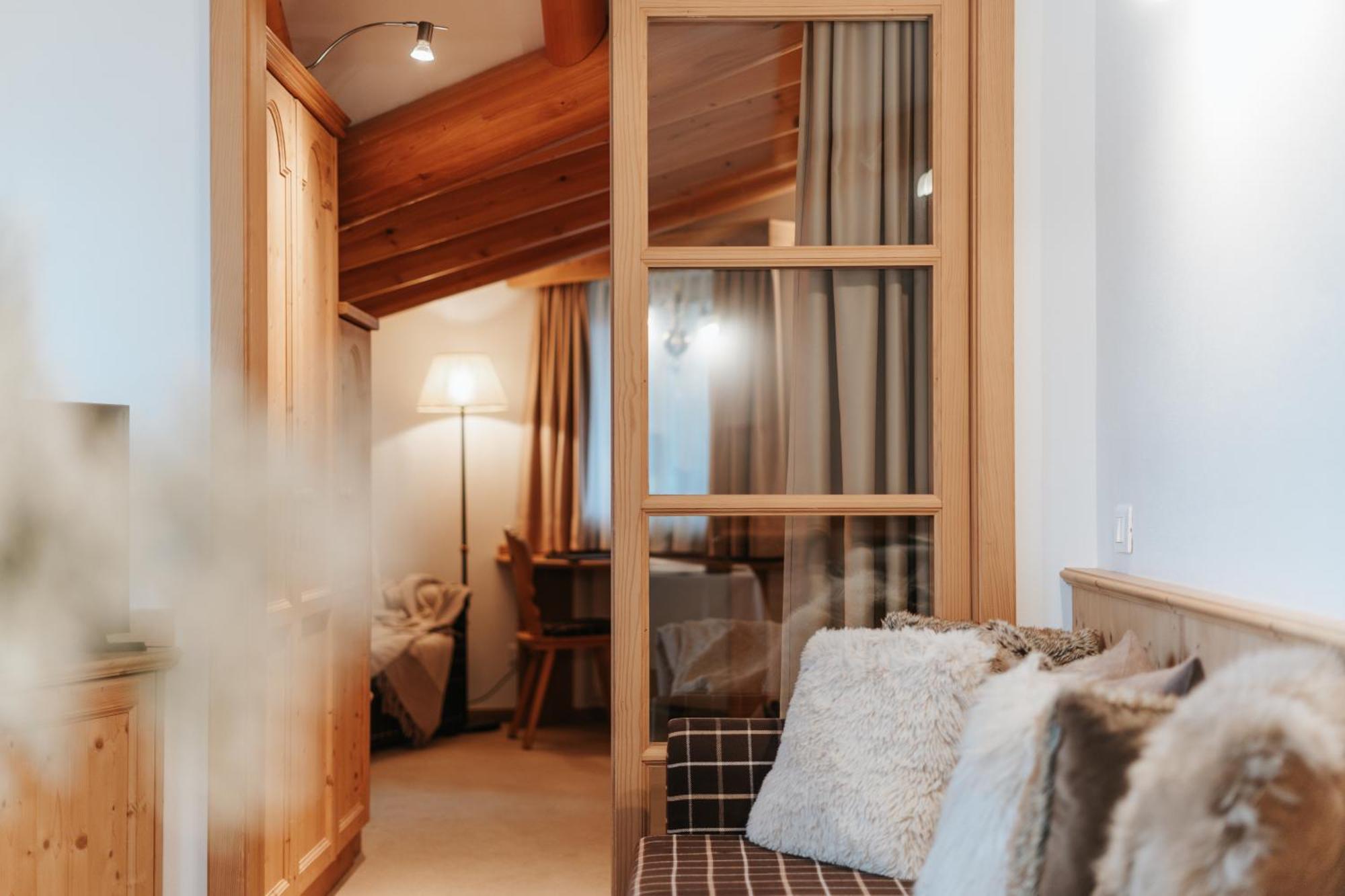 B&B Hotel Mirabel Ortisei Esterno foto